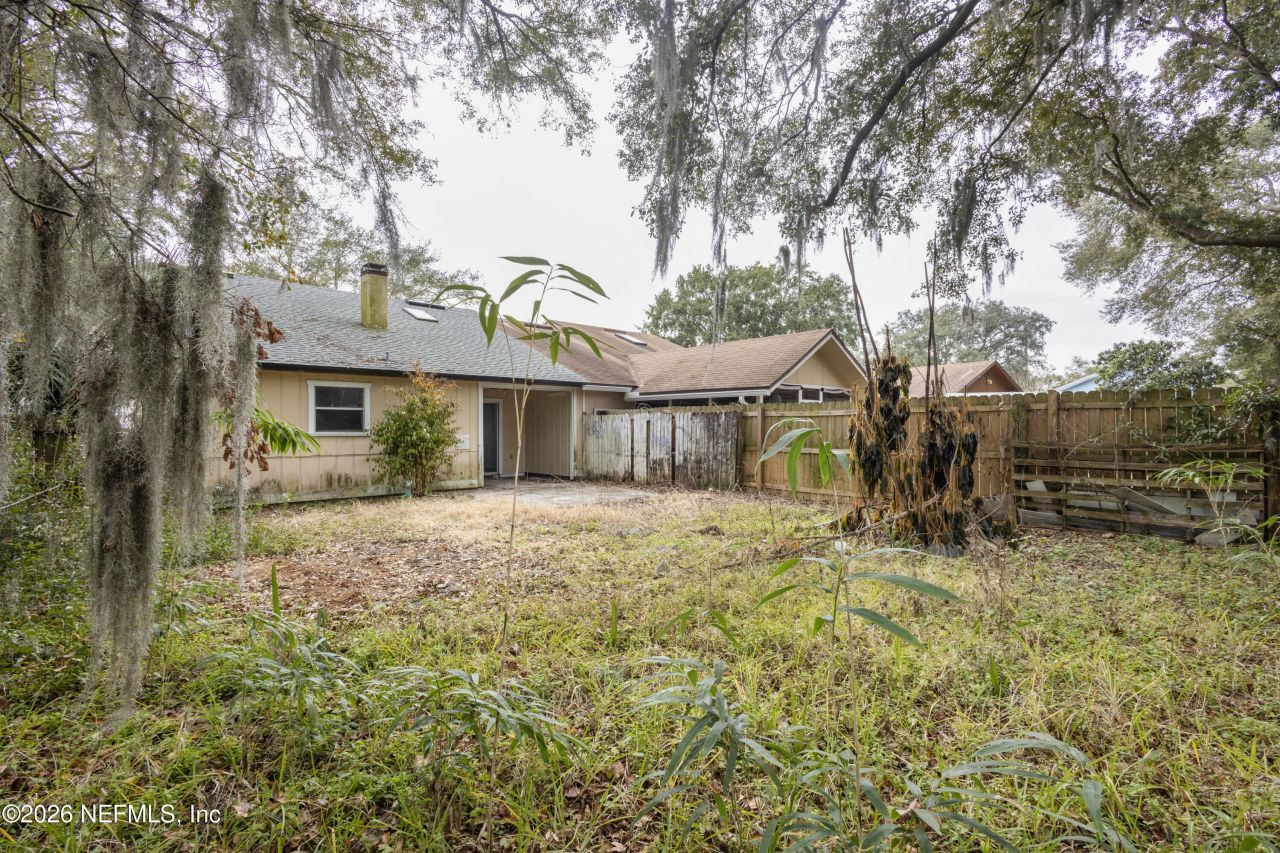 1067 W Willow Cove Court, Jacksonville, FL 32233 Photo