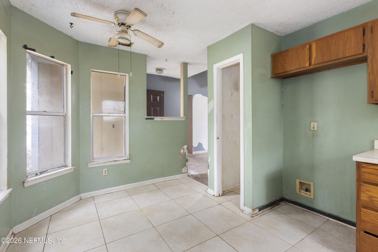 1067 W Willow Cove Court, Jacksonville, FL 32233 Photo