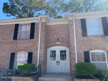 5201 ATLANTIC Boulevard, Unit 5, Jacksonville, FL 32207