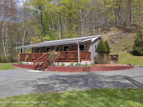 296 Diamond Notch Road, Lanesville, NY 12450