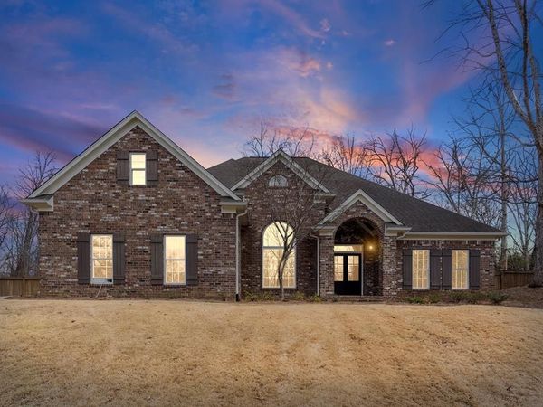 607 Grove Forest Way, Oxford, MS 38655