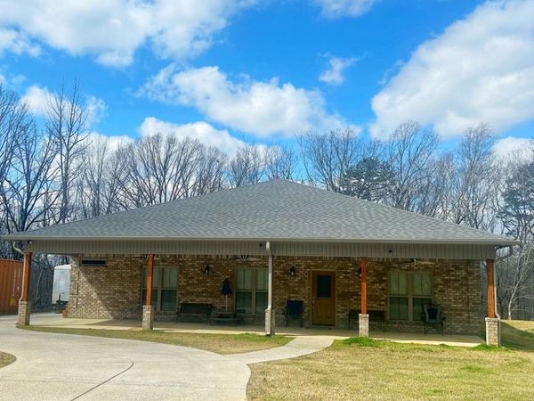 69 Cr 451, Oxford, MS 38655