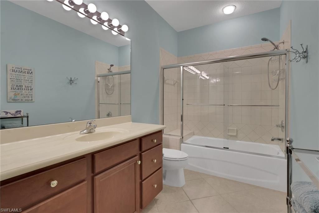 28652 San Lucas Ln, Unit 201, Bonita Springs, FL 34135 Photo