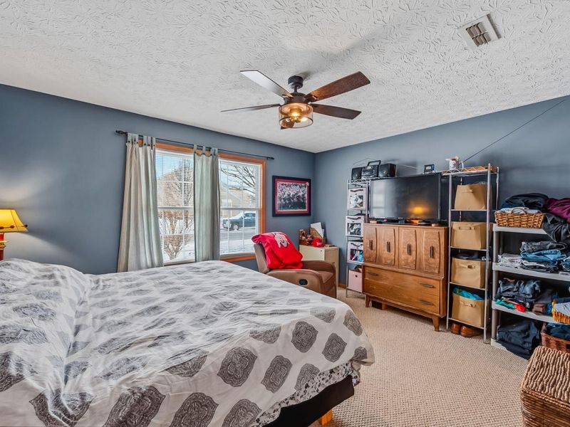 1052 Braxton Boulevard, London, OH 43140 Photo 13