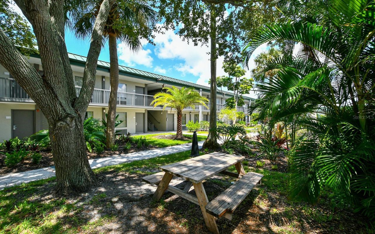 7150 N Tamiami Trail , Unit S-614, Sarasota, FL 34243 Photo