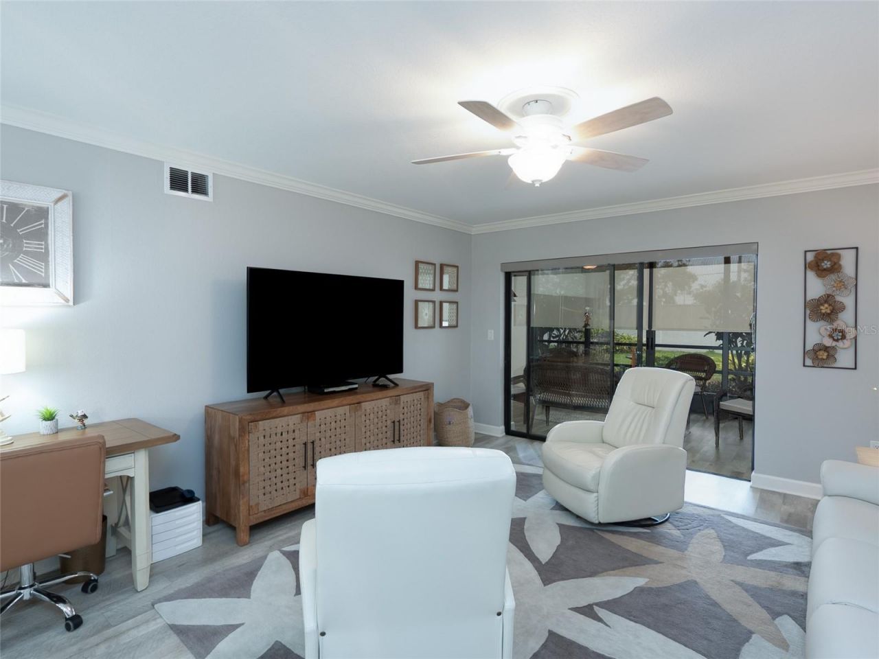 5400 34th Street W, Unit 1B, Bradenton, FL 34210 Photo