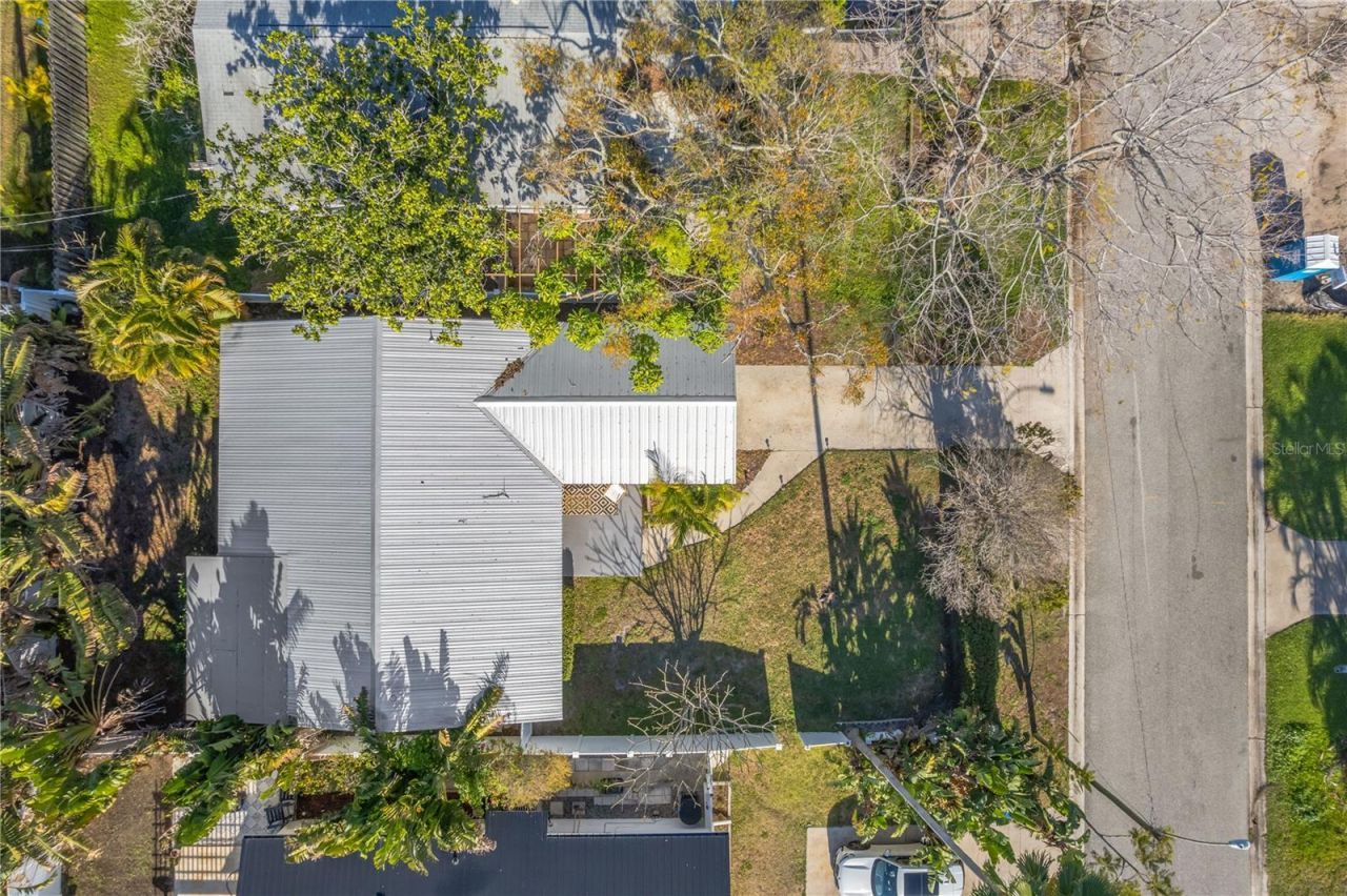 1867 Maryland Avenue Ne, Saint Petersburg, FL 33703 Photo