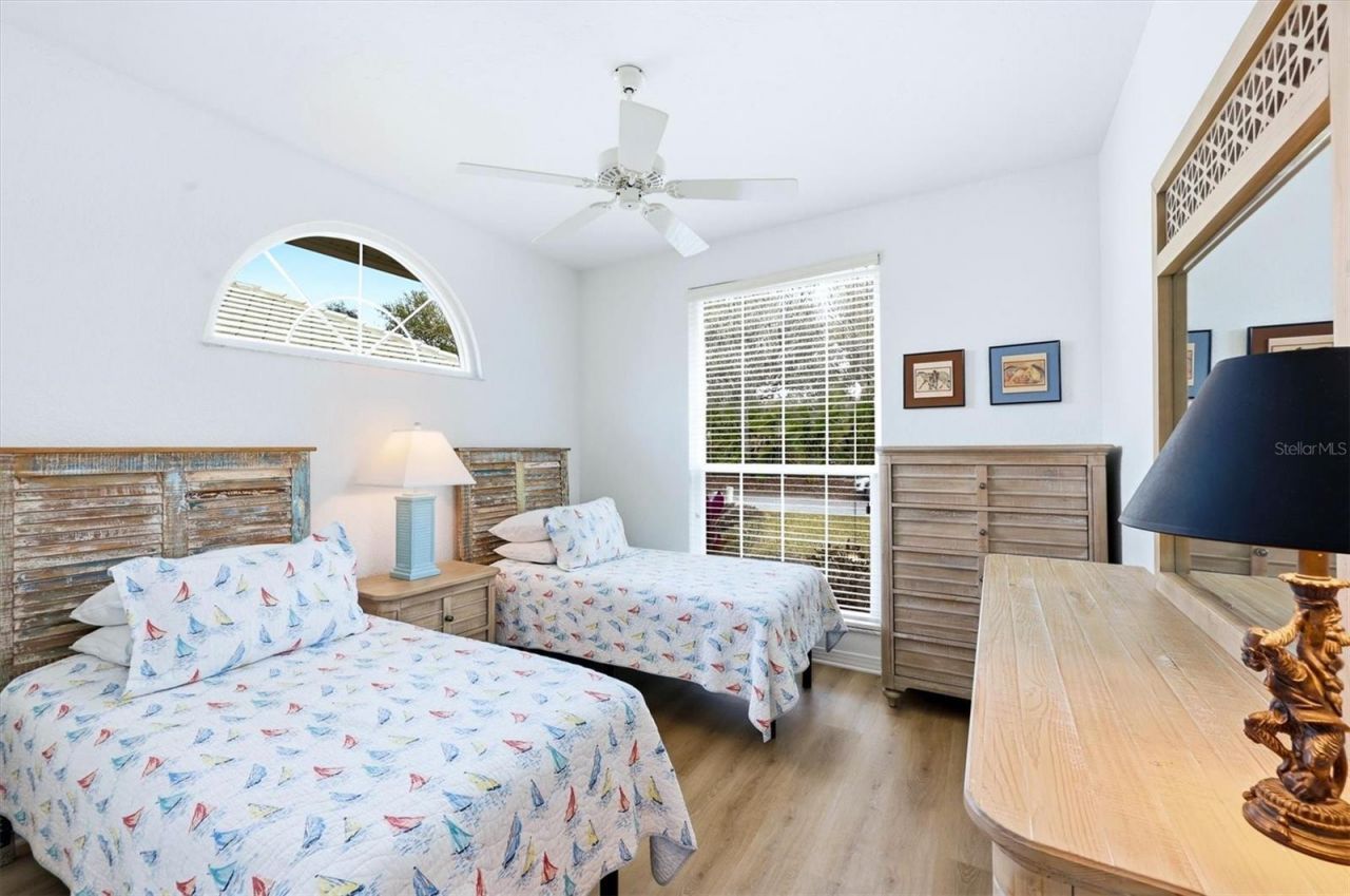 304 Bermuda Court, Unit 14, Venice, FL 34293 Photo