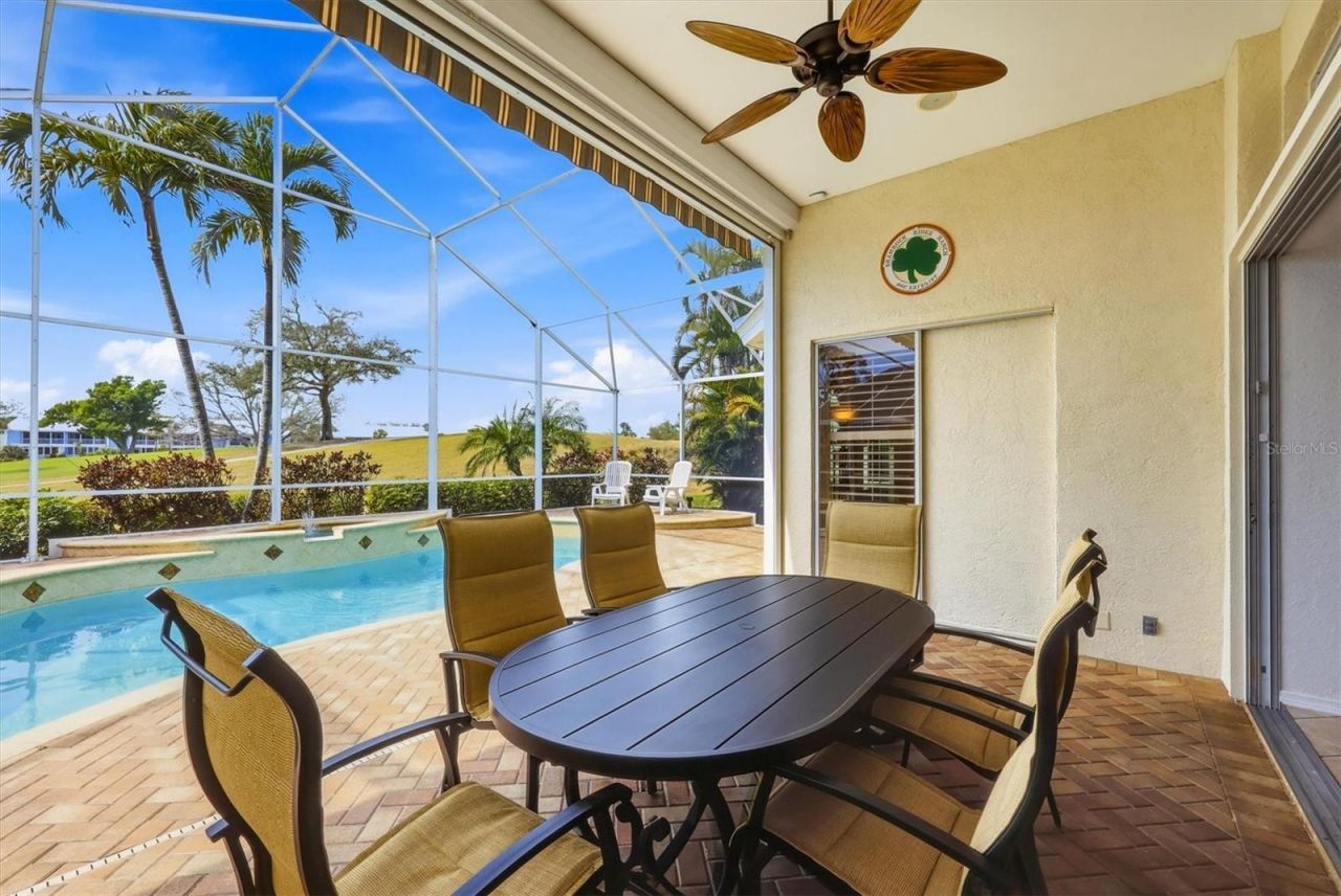 304 Bermuda Court, Unit 14, Venice, FL 34293 Photo