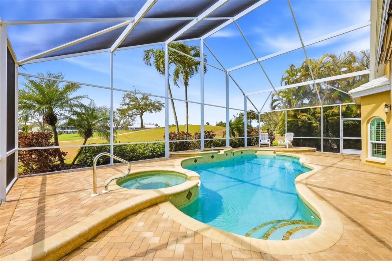 304 Bermuda Court, Unit 14, Venice, FL 34293 Photo