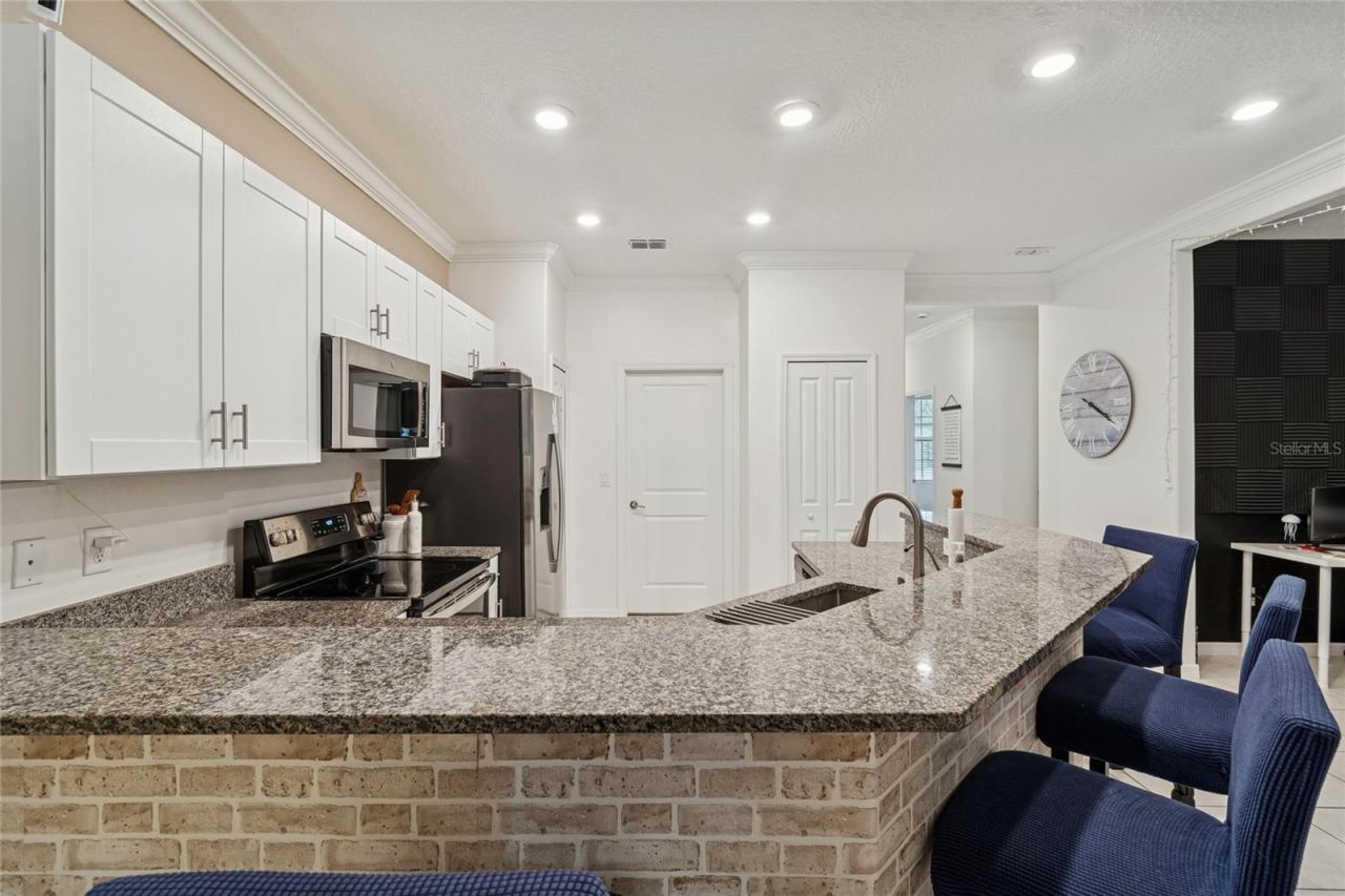 6773 Ripple Pond Loop, Zephyrhills, FL 33541 Photo