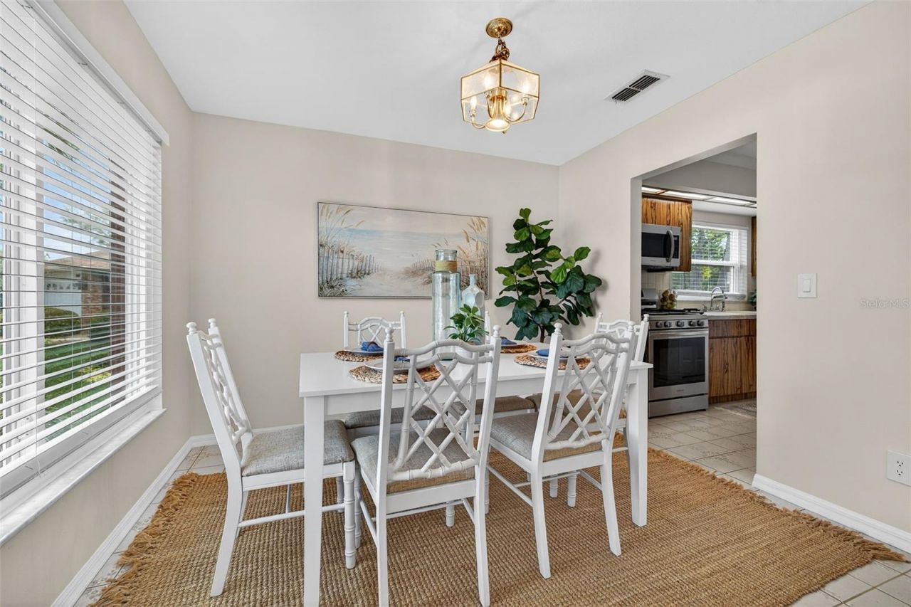 1700 Glen Lakes Boulevard N, Saint Petersburg, FL 33702 Photo