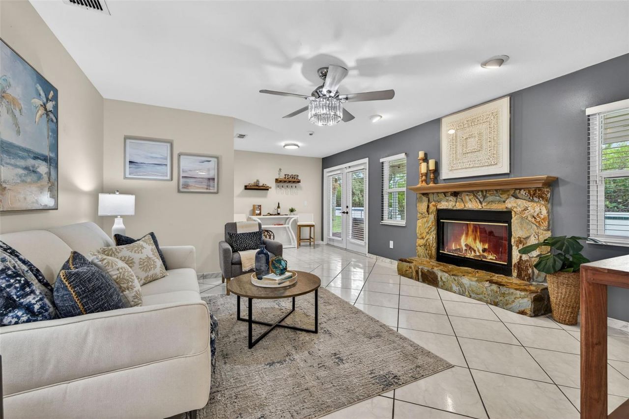 1700 Glen Lakes Boulevard N, Saint Petersburg, FL 33702 Photo