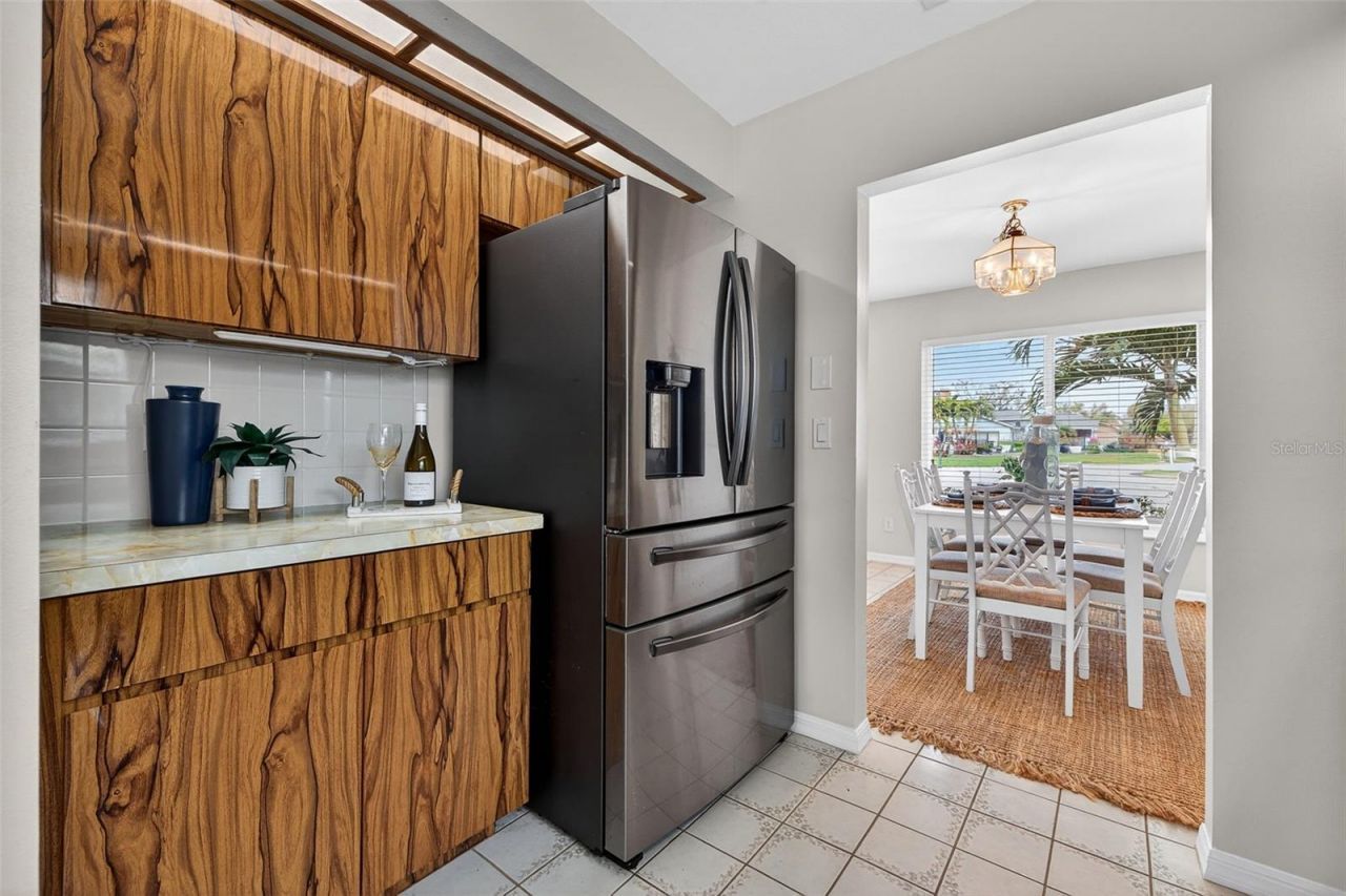 1700 Glen Lakes Boulevard N, Saint Petersburg, FL 33702 Photo