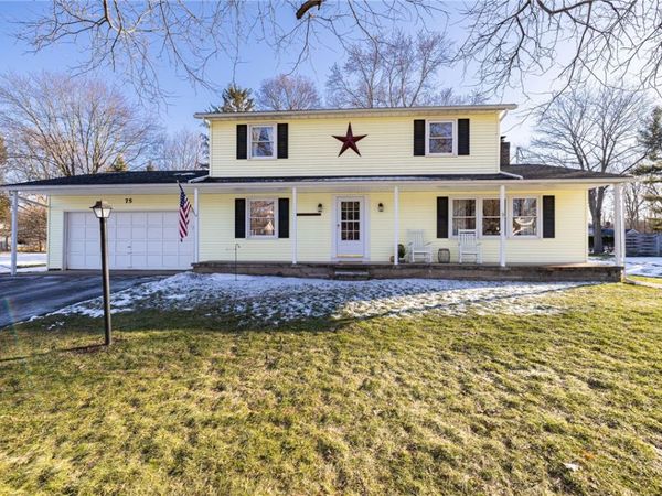 75 Brentwood Lane , Fairport, NY 14450