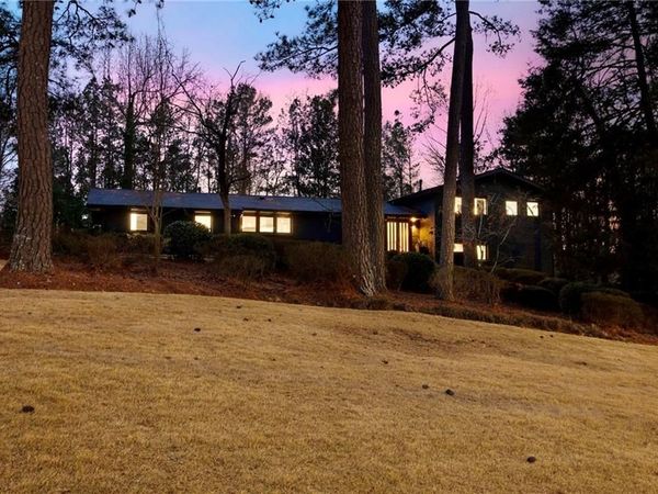 1534 Cooper Lake Road SE, Smyrna, GA 30082