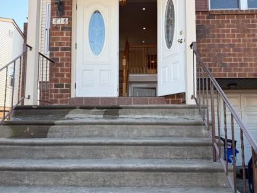 816 Hendrix Street, Philadelphia, PA 19116 Main Photo