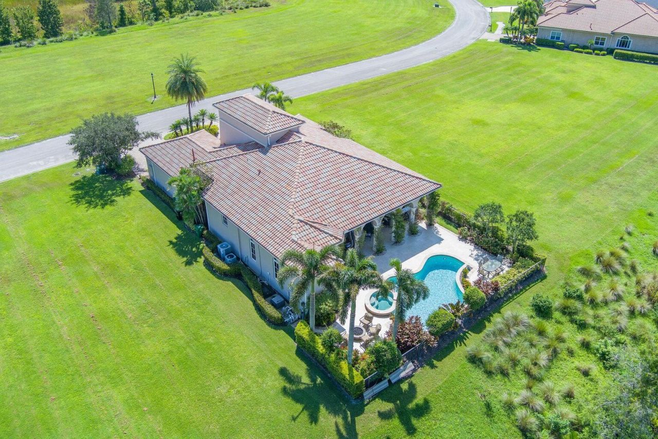 138 SE Via San Marino, Port Saint Lucie, FL 34984 Photo