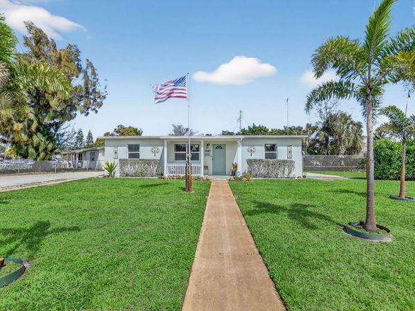 4700 NE 1st Terrace, Deerfield Beach, FL 33064