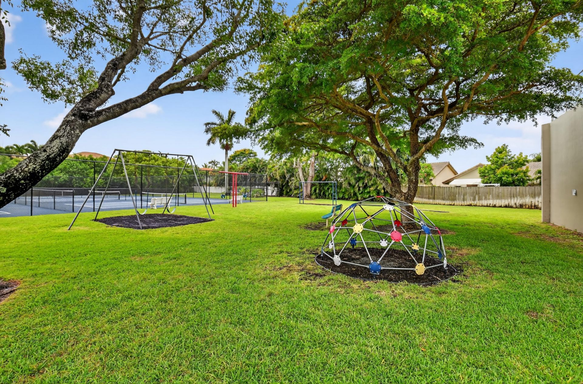 9362 Laurel Green Drive, Boynton Beach, FL 33437 Photo