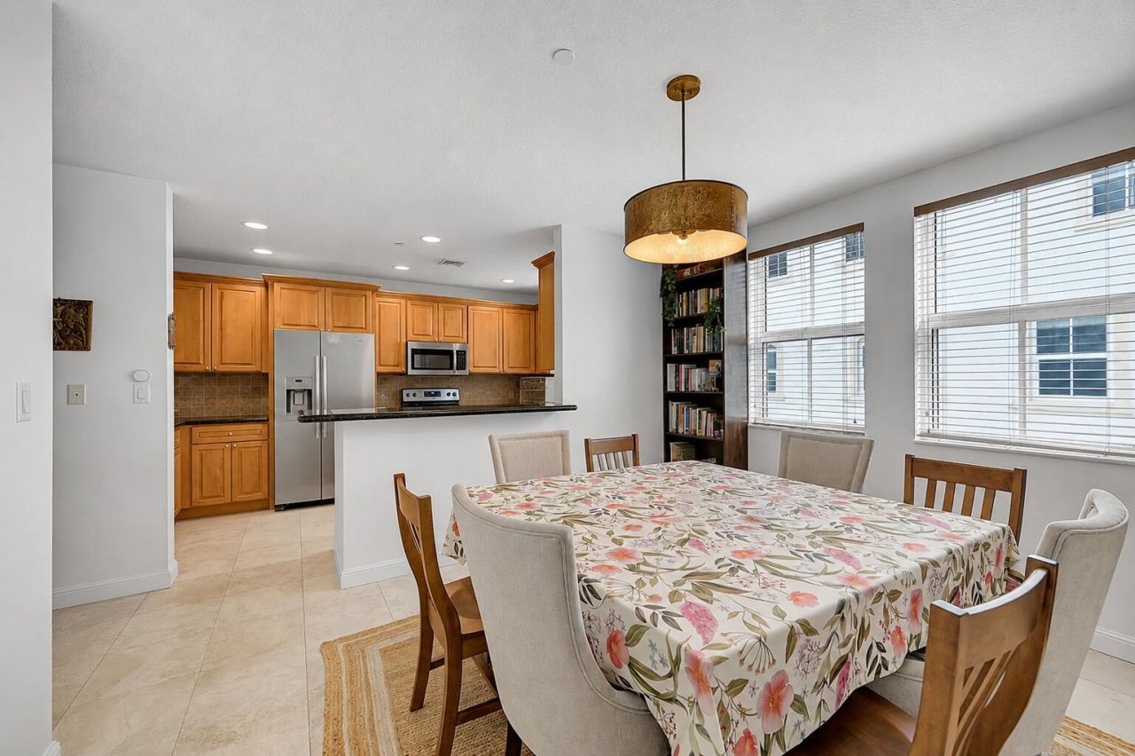1614 NE 9th Street, Fort Lauderdale, FL 33304 Photo
