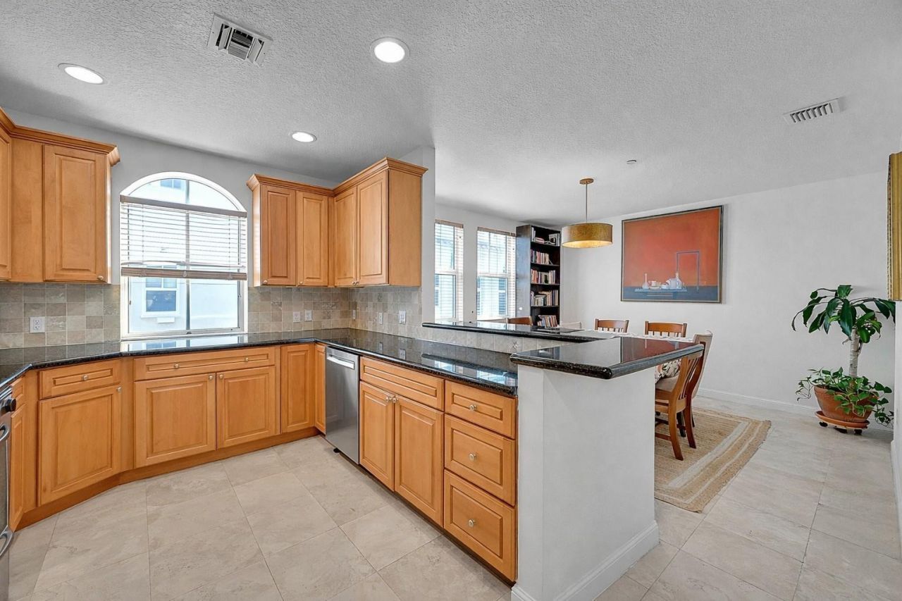 1614 NE 9th Street, Fort Lauderdale, FL 33304 Photo