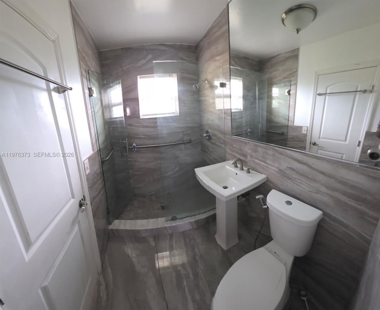 2990 NW 28th St, Miami, FL 33142 Photo