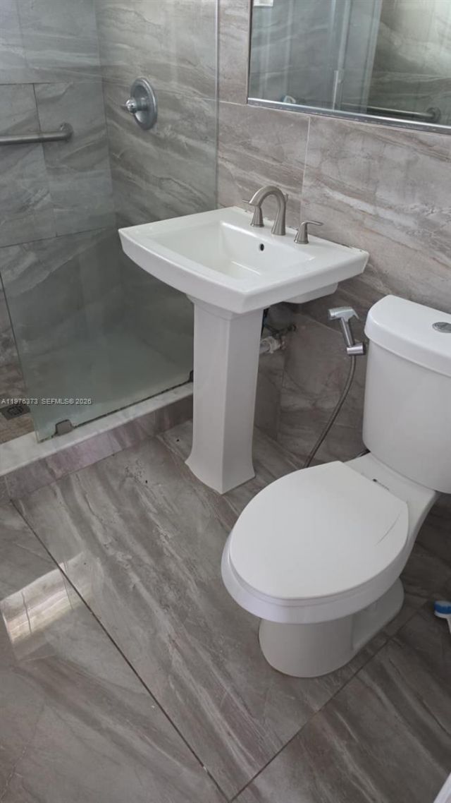 2990 NW 28th St, Miami, FL 33142 Photo