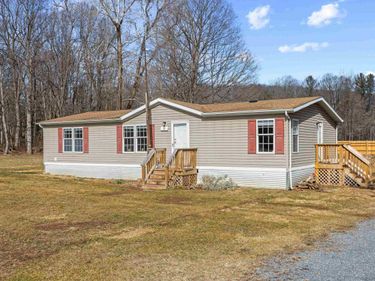 38 MAGGIE LN, MOUNT SOLON, VA 22843