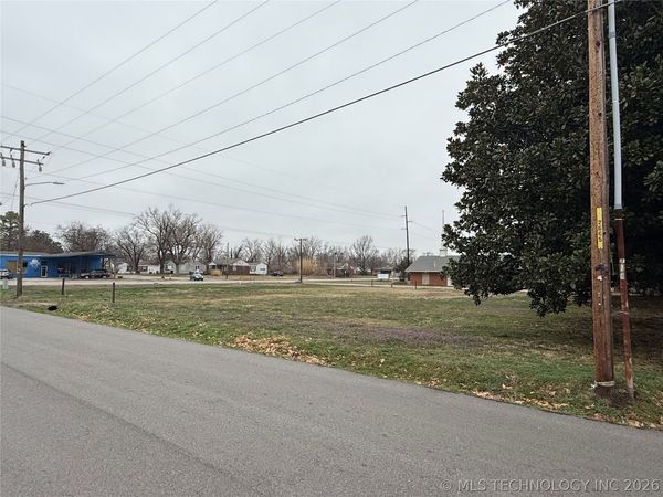 N 41st West Avenue , Tulsa, OK 74127