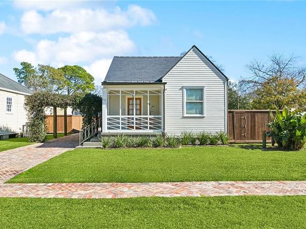 513 ATHANIA Parkway, Metairie, LA 70001