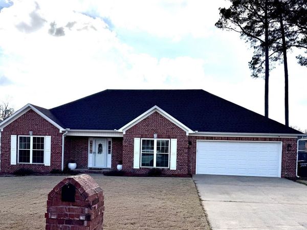 990 Jamestown Circle, Jacksonville, AR 72076