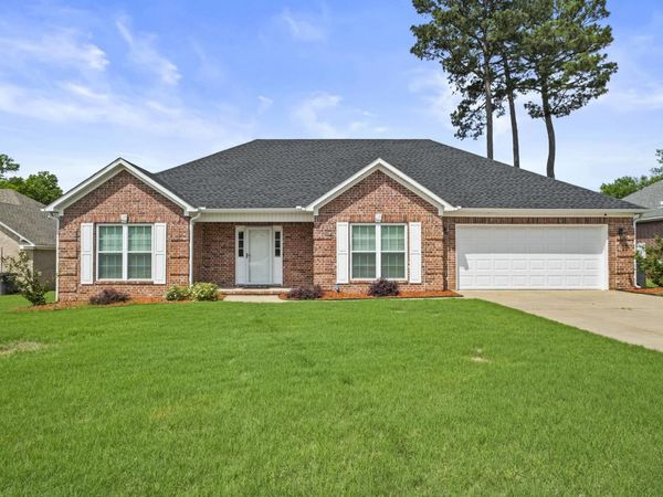 990 Jamestown Circle, Jacksonville, AR 72076