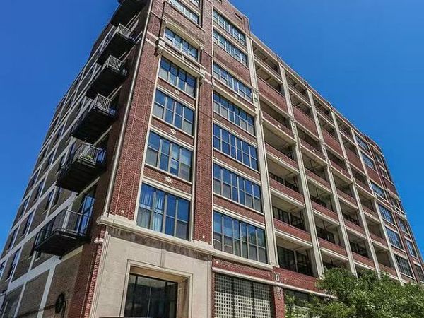 320 E 21st Street , Unit 805, Chicago, IL 60616