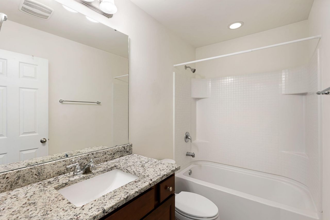 3149 Moonlight Drive Photo 18