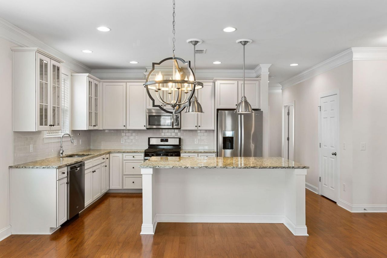 3149 Moonlight Drive Photo 8