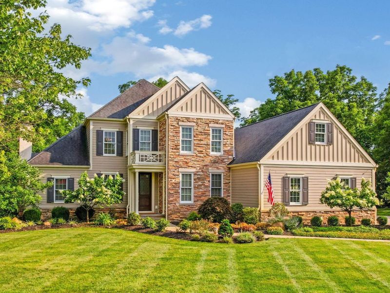 6577 Plesenton Drive S, Worthington, OH 43085 Photo 1