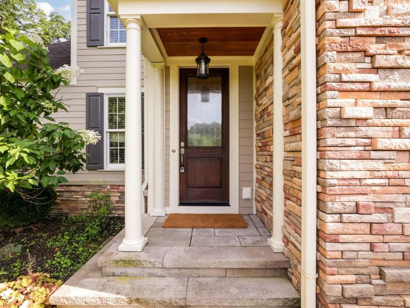 6577 Plesenton Drive S, Worthington, OH 43085 Photo 3