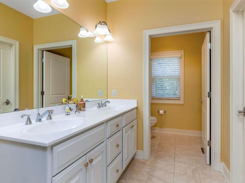 6577 Plesenton Drive S, Worthington, OH 43085 Photo 41