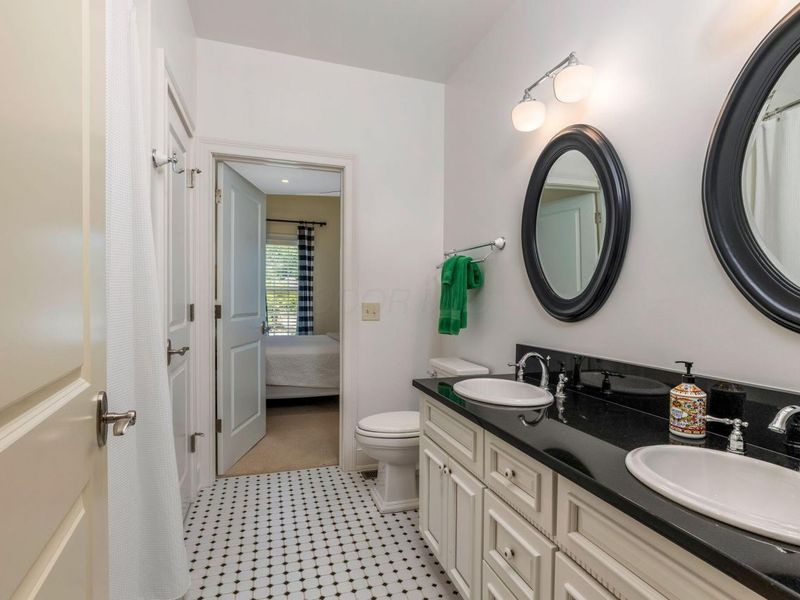 6577 Plesenton Drive S, Worthington, OH 43085 Photo 56