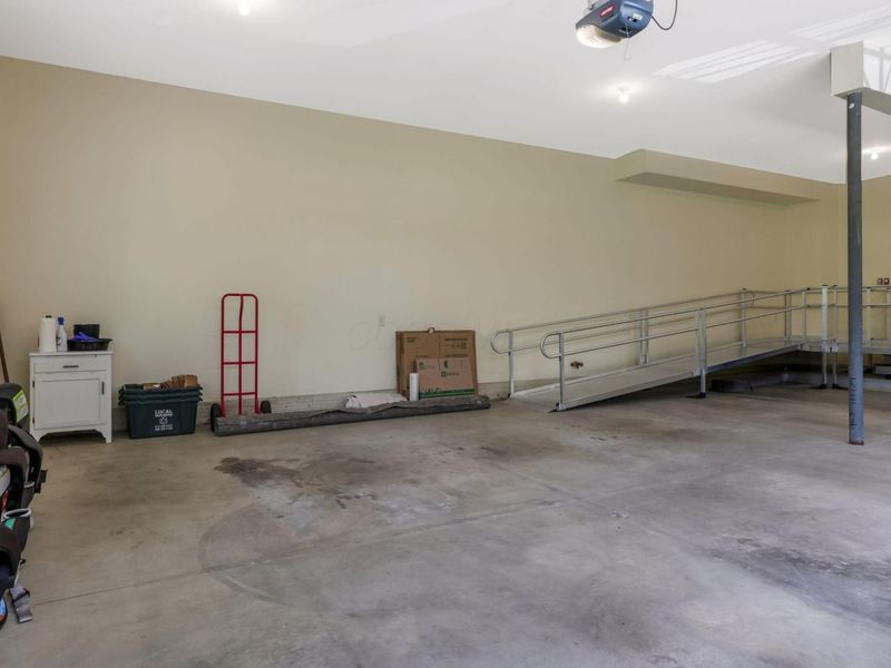 6577 Plesenton Drive S, Worthington, OH 43085 Photo 84