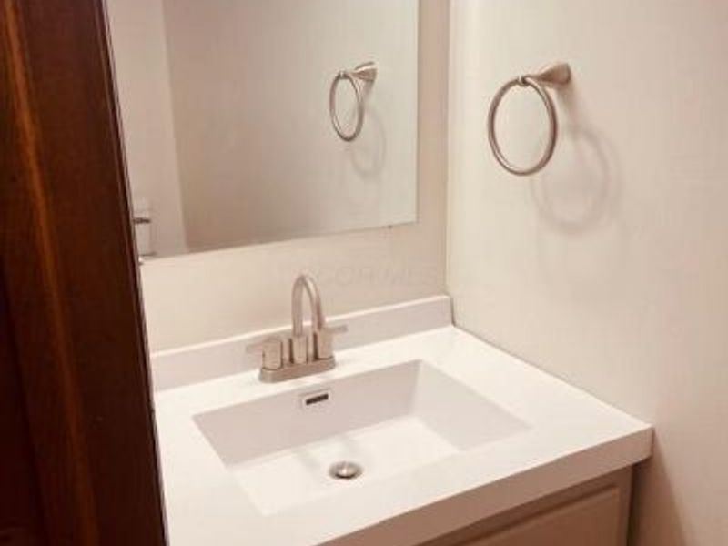 491 Durbin Road, Unit A, Columbus, OH 43213 Photo 11