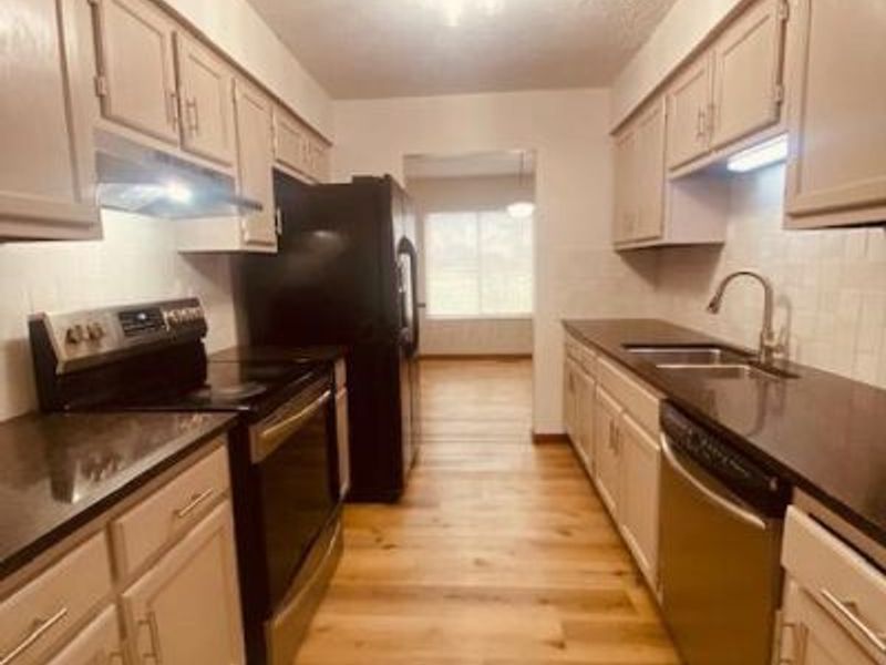 491 Durbin Road, Unit A, Columbus, OH 43213 Photo 6