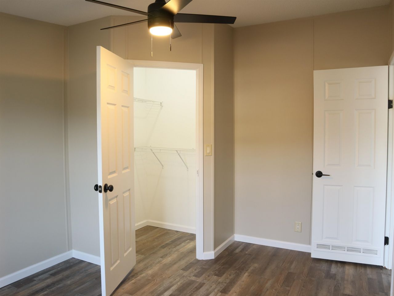 712 Libbys Ln. Photo 13