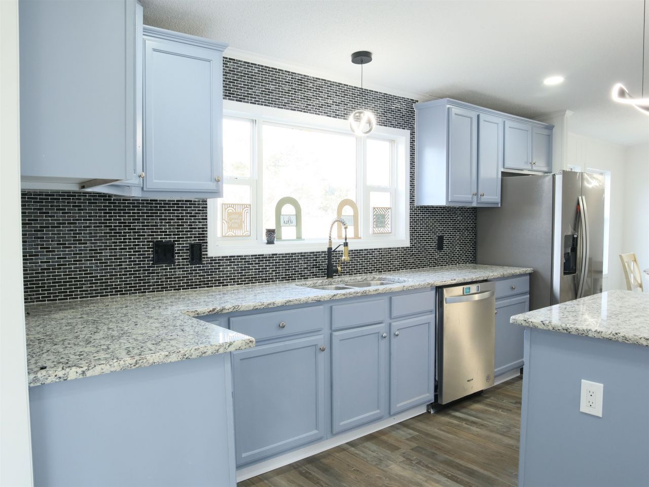 712 Libbys Ln. Photo 7