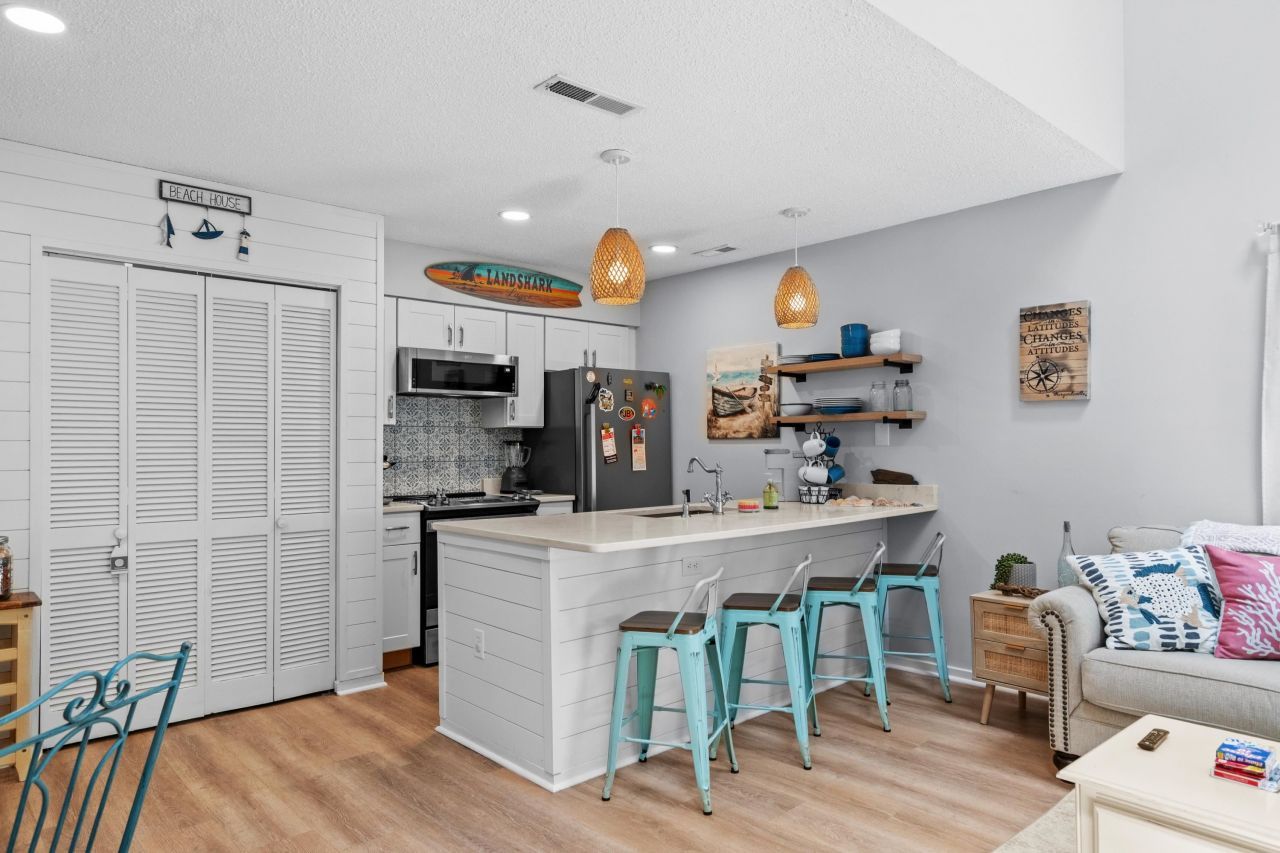 4470 Little River Inn Ln. Photo 12