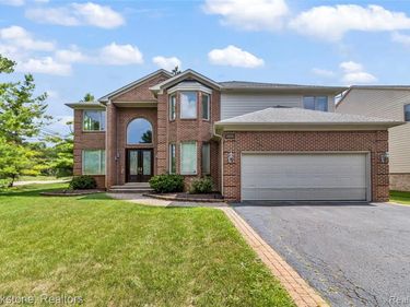2115 ALDWIN Drive , West Bloomfield Twp, MI 48324