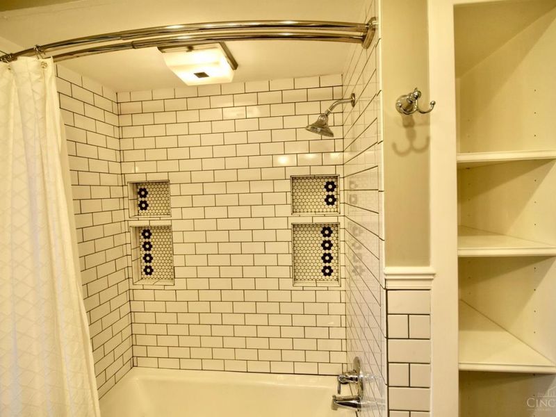 3255 Linwood Avenue, Cincinnati, OH 45226 Photo 10