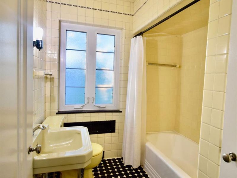 3255 Linwood Avenue, Cincinnati, OH 45226 Photo 19