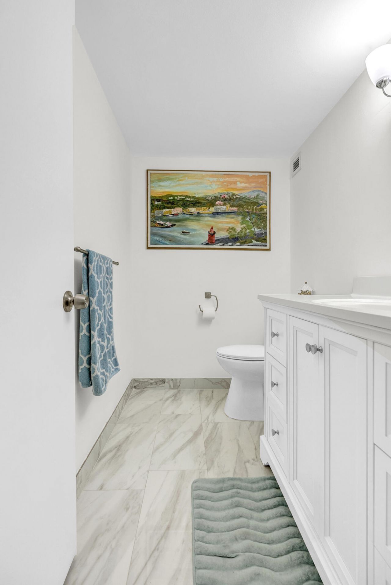 1904 S Ocean Drive, Unit 201, Hallandale Beach, FL 33009 Photo